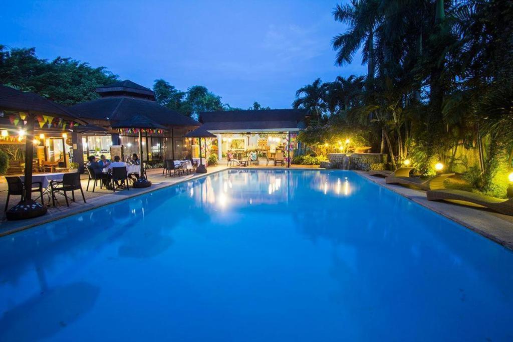 Alta Cebu Resort Esterno foto