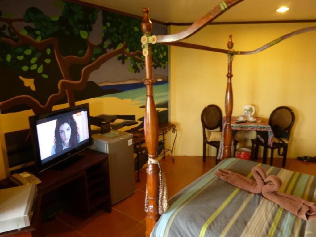 Alta Cebu Resort Esterno foto